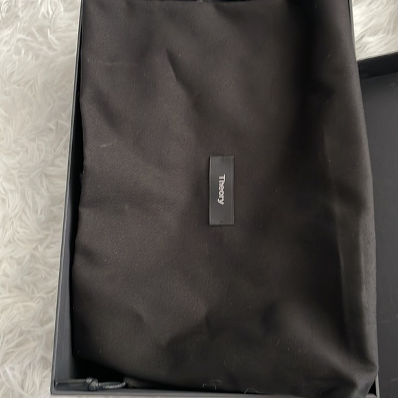 Theory demeura nappa high heeled sandal in army green NWT - Picture 5 of 5